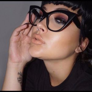 Cat eye fashion glasses